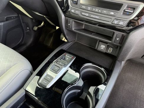 Used 2019 Honda Passport Touring image 12