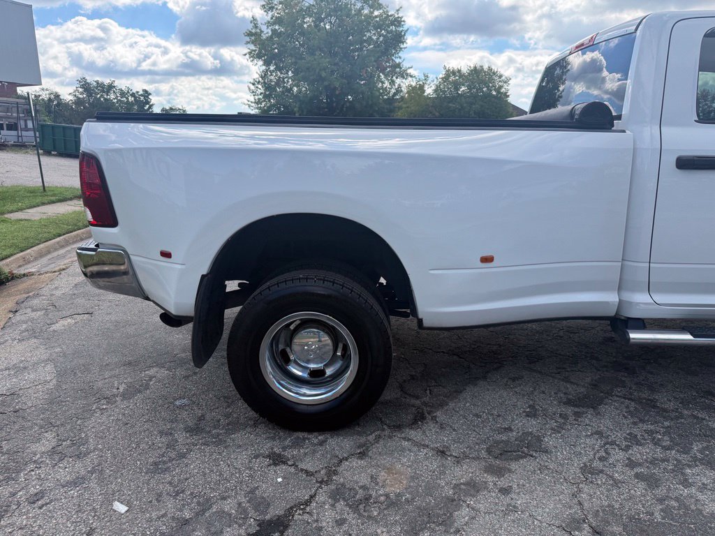 Used 2018 RAM 3500 Tradesman w/ Chrome Appearance Group AWD/4WD image 15
