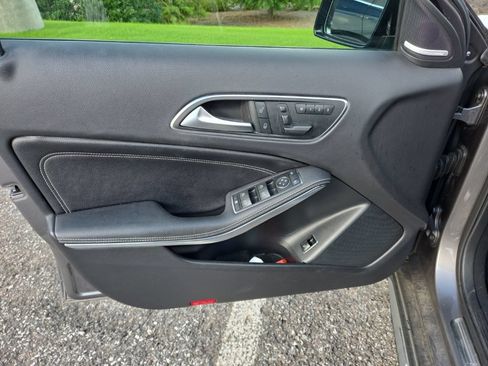 Certified 2017 Mercedes-Benz GLA 250 image 14