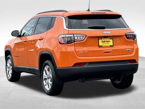 New 2026 Jeep Compass Latitude image 6