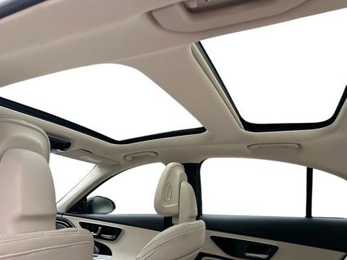 Certified 2024 Mercedes-Benz E 350 4MATIC Sedan image 12