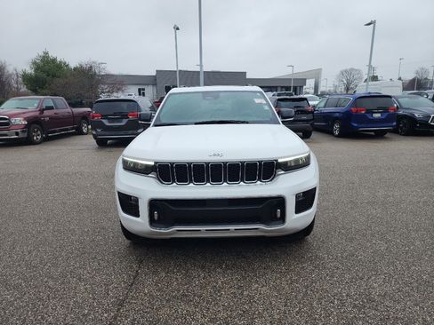 Used 2023 Jeep Grand Cherokee Overland w/ Luxury Tech Group IV image 2