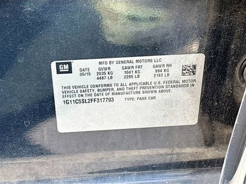 Used 2015 Chevrolet Malibu LT w/ Power Convenience Package FWD image 6