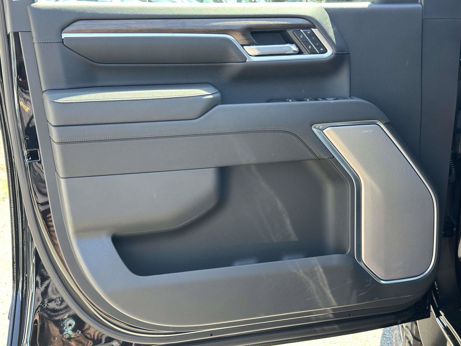 New 2026 Chevrolet Silverado 2500 High Country w/ High Country Premium Package AWD/4WD image 19