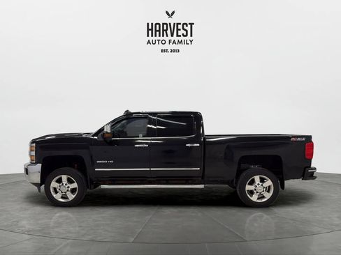 Used 2017 Chevrolet Silverado 2500 LTZ w/ Duramax Plus Package AWD/4WD image 2