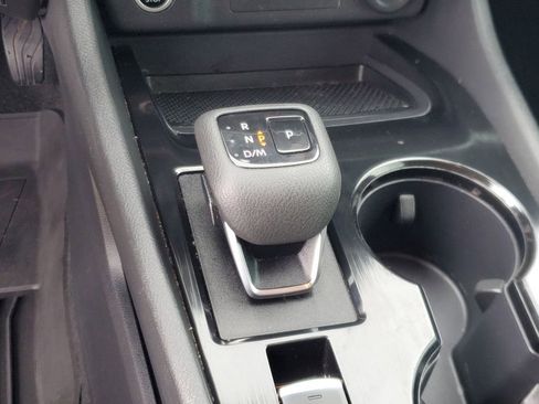 Used 2023 Nissan Rogue S FWD image 23