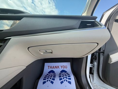 Certified 2024 Cadillac XT5 Premium Luxury w/ Technology Package AWD/4WD image 30