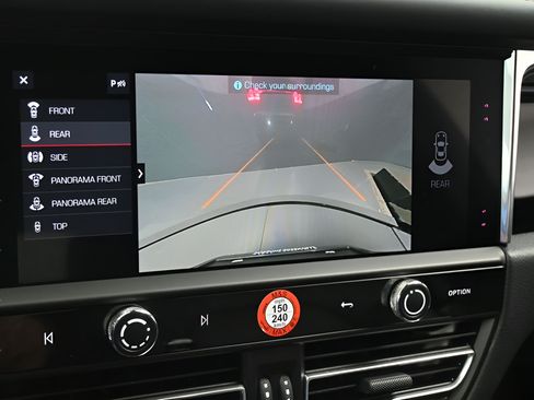 New 2026 Porsche Macan AWD/4WD image 16