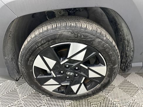 Used 2024 Hyundai Kona SEL w/ Convenience Package image 12