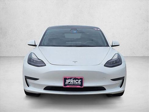 Used 2022 Tesla Model 3 Long Range AWD/4WD image 2