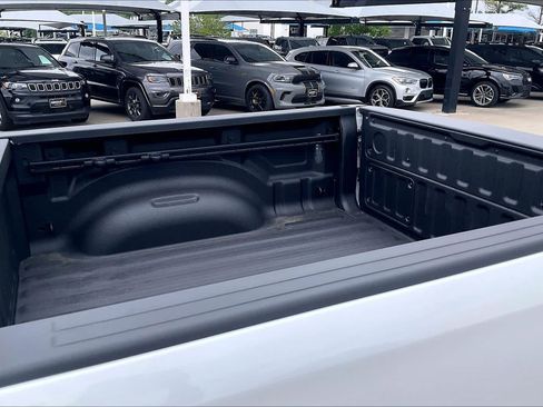 New 2026 RAM 1500 Laramie AWD/4WD image 16