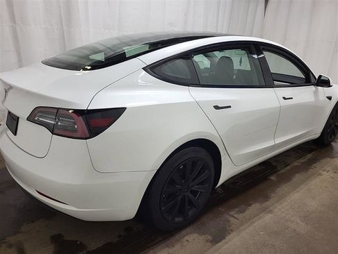 Used 2023 Tesla Model 3 Standard Range image 5