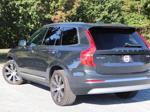 Used 2022 Volvo XC90 T6 Inscription w/ Advanced Package AWD/4WD image 32