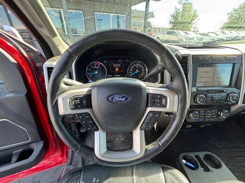 Used 2019 Ford F250 Lariat w/ Chrome Package AWD/4WD image 10