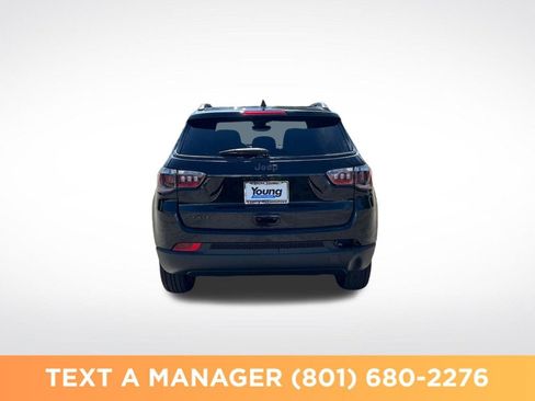 New 2026 Jeep Compass Latitude AWD/4WD image 4