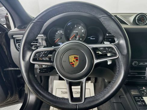 Certified 2021 Porsche Macan AWD/4WD image 15