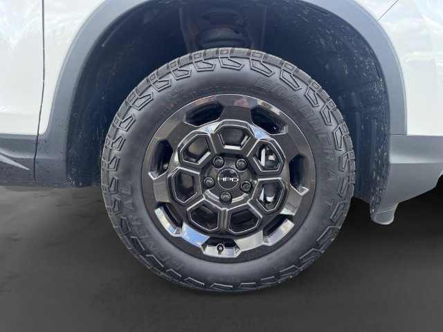 Used 2025 Honda Ridgeline RTL+ image 6