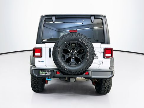Used 2023 Jeep Wrangler Unlimited w/ Cold Weather Group AWD/4WD image 7