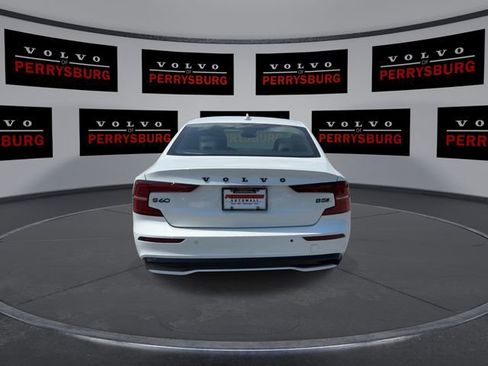Used 2023 Volvo S60 B5 Plus w/ Climate Package AWD/4WD image 7