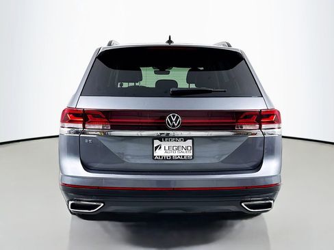 Used 2024 Volkswagen Atlas SE FWD image 7