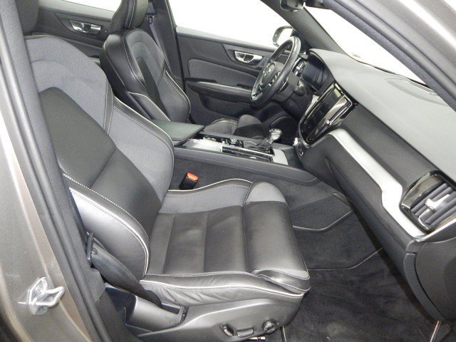 Used 2019 Volvo S60 T6 R-Design AWD/4WD image 19