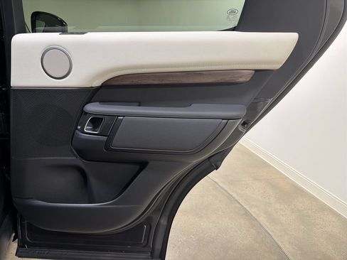 New 2026 Land Rover Discovery Dynamic SE AWD/4WD image 26