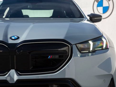 New 2026 BMW M5 w/ Carbon Package image 10