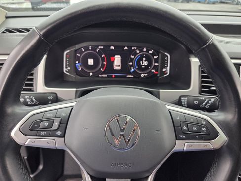 Used 2021 Volkswagen Atlas SEL Premium image 25