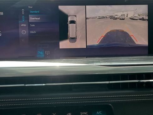 Certified 2025 Cadillac Escalade Sport AWD/4WD image 15