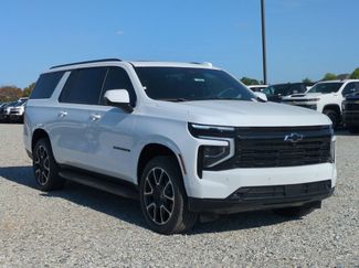 New 2026 Chevrolet Suburban RST w/ RST Capability Package AWD/4WD video 2
