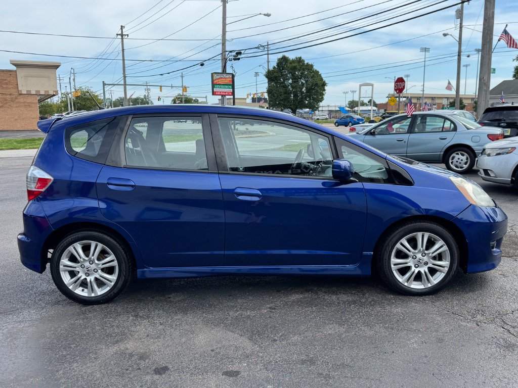 Used 2010 Honda Fit Sport image 5