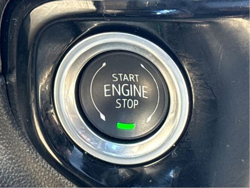 Used 2024 Chevrolet Silverado 1500 High Country image 18