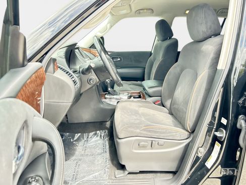 Used 2020 Nissan Armada SV w/ Driver Package RWD image 11