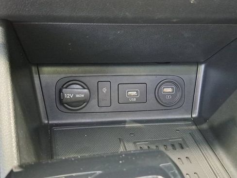 Used 2023 Hyundai Sonata Limited FWD image 17