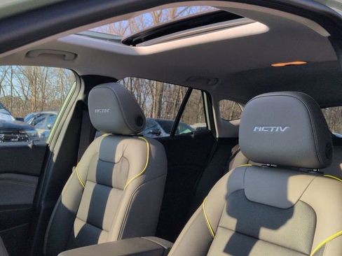 New 2026 Chevrolet Trax ACTIV w/ Sunroof Package image 19