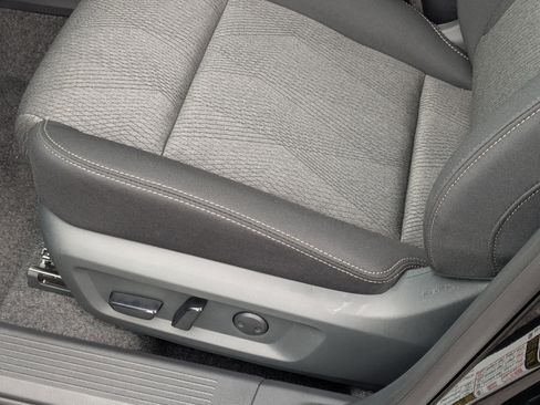 New 2026 Nissan Rogue SV w/ Cold Weather Package image 4