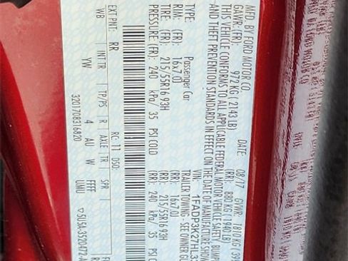 Used 2017 Ford Focus SE image 32