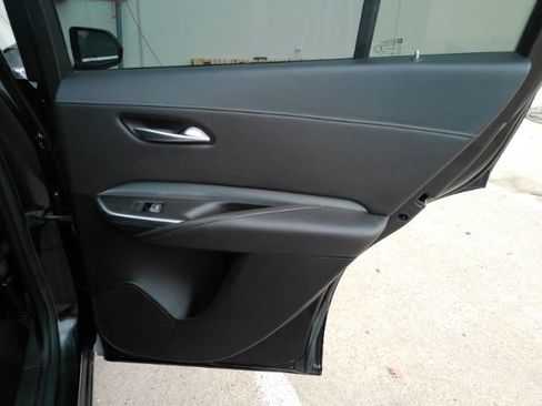 Used 2019 Cadillac XT4 Premium Luxury image 23