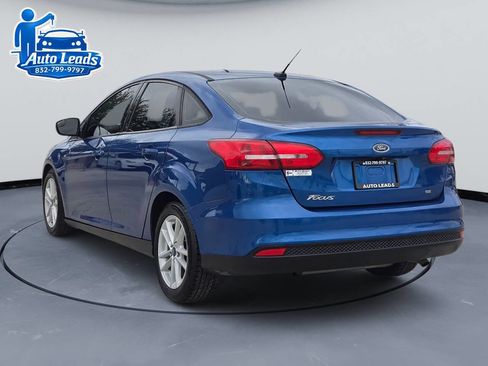 Used 2018 Ford Focus SE image 6