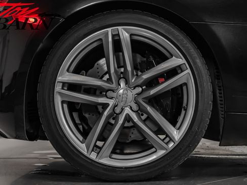 Used 2014 Audi R8 V8 image 16