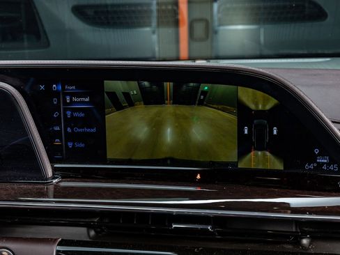 Used 2023 Cadillac Escalade Sport Platinum image 22