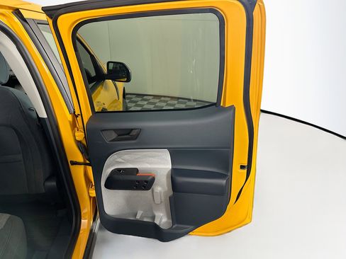 Used 2022 Ford Maverick XLT FWD image 28
