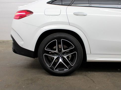 Used 2024 Mercedes-Benz GLE 53 AMG 4MATIC Coupe image 15