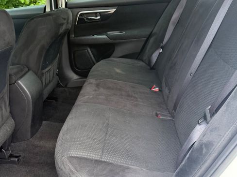 Used 2014 Nissan Altima 2.5 S FWD image 20