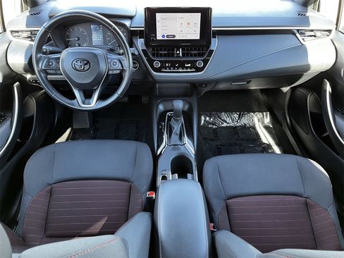 Used 2023 Toyota Corolla SE image 9