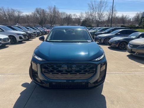 New 2026 Audi Q3 quattro 2.0T image 2