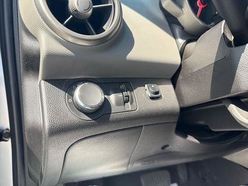 Used 2014 Chevrolet Sonic LT image 35