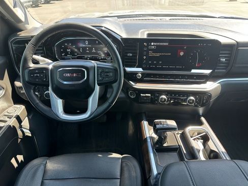 Used 2023 GMC Sierra 1500 SLT w/ SLT Premium Plus Package AWD/4WD image 15