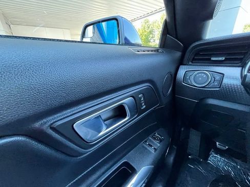 Used 2018 Ford Mustang GT Premium w/ GT Performance Package RWD image 17