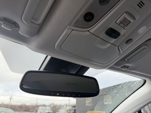 Used 2020 Toyota Prius Prime Limited FWD image 34